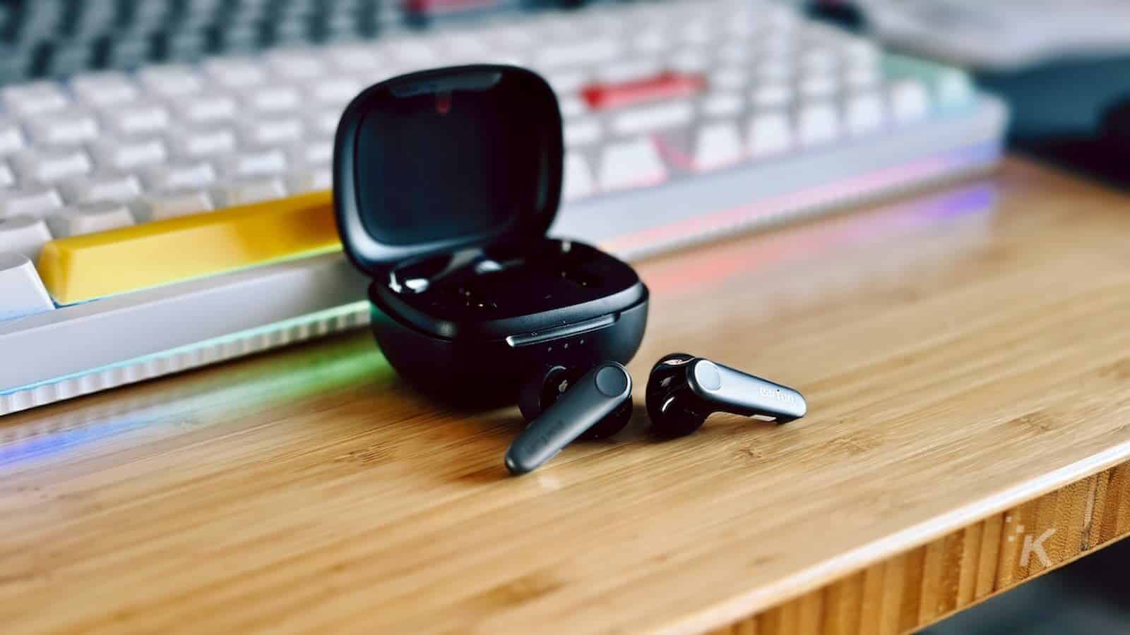 earfun air pro 3 headpones on an office desk