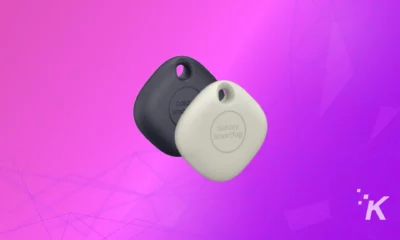SmartTag black and white color