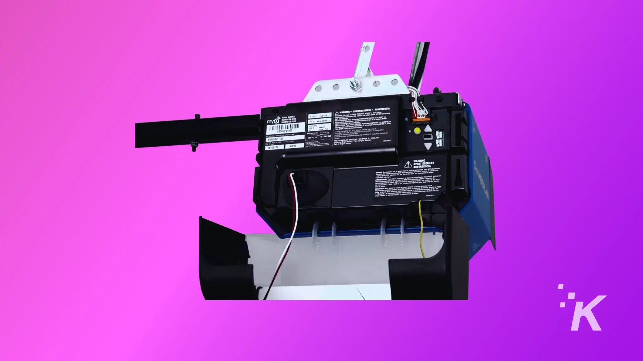 How to change a Chamberlain myQ garage door opener battery?