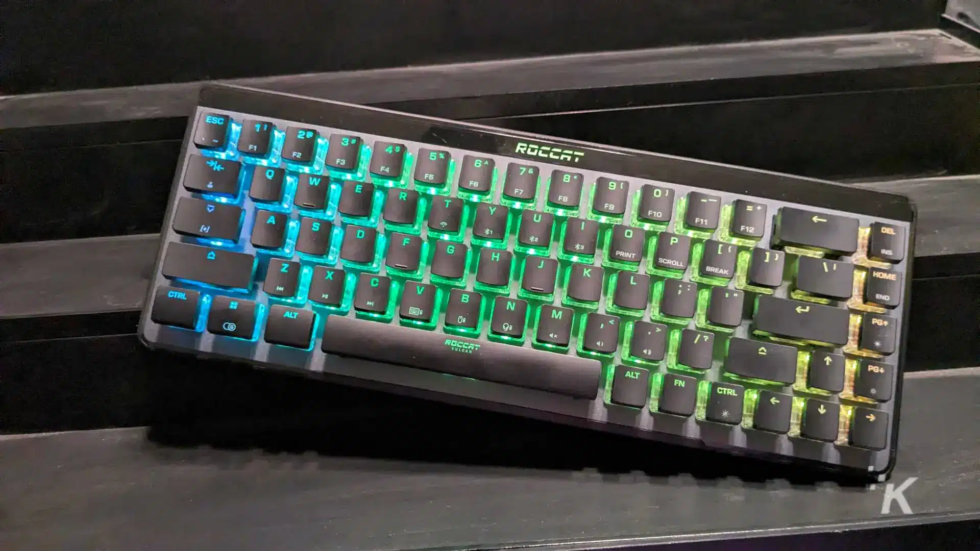 Roccat Vulcan II Mini Air keyboard review: Unbelievable battery life