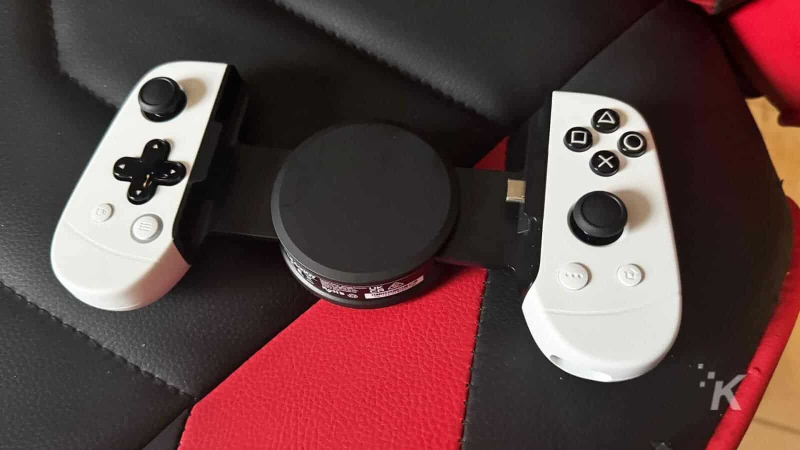 LeadJoy M1C+ mobile gaming controller