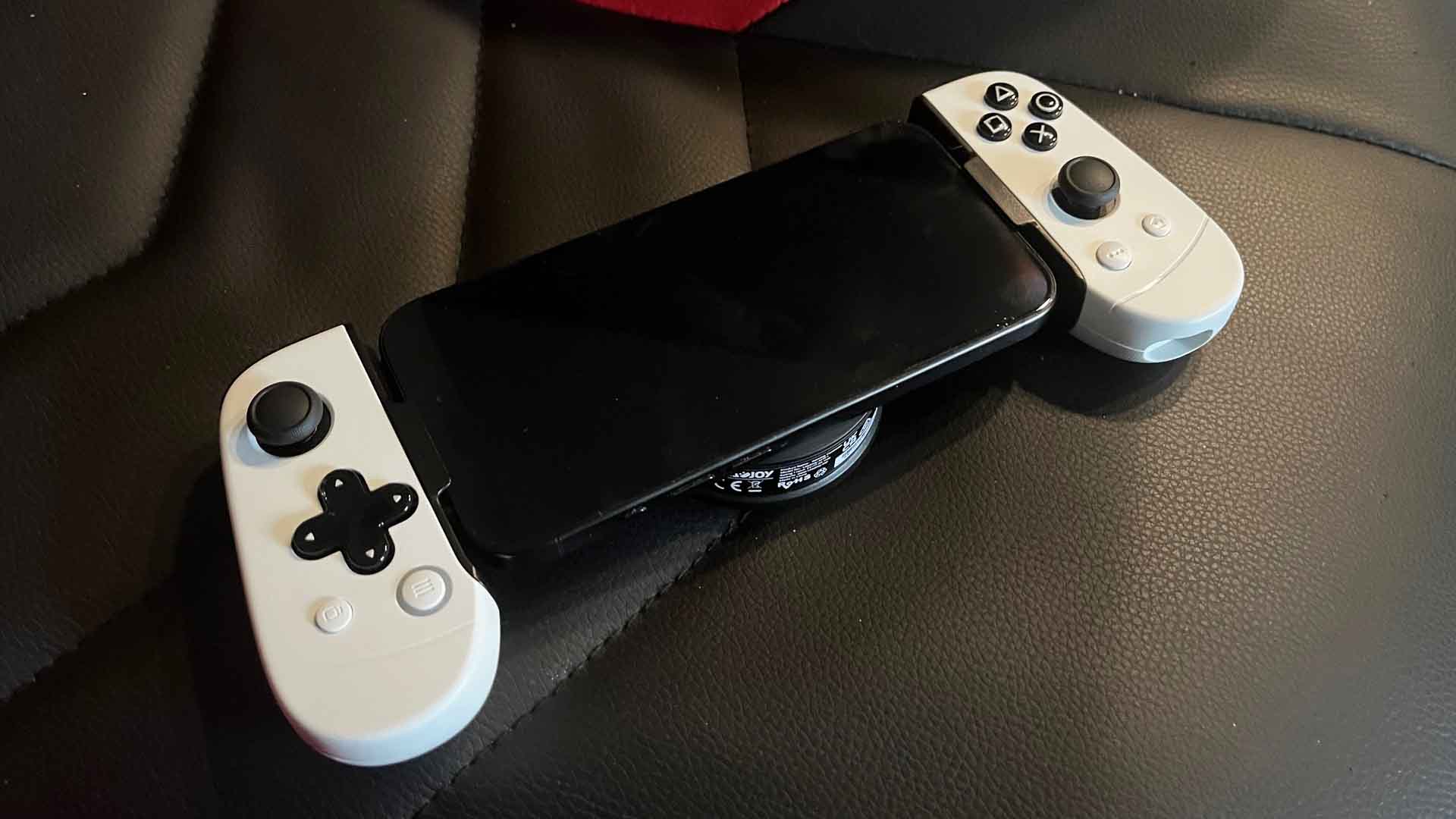 LeadJoy M1C+ mobile gaming controller