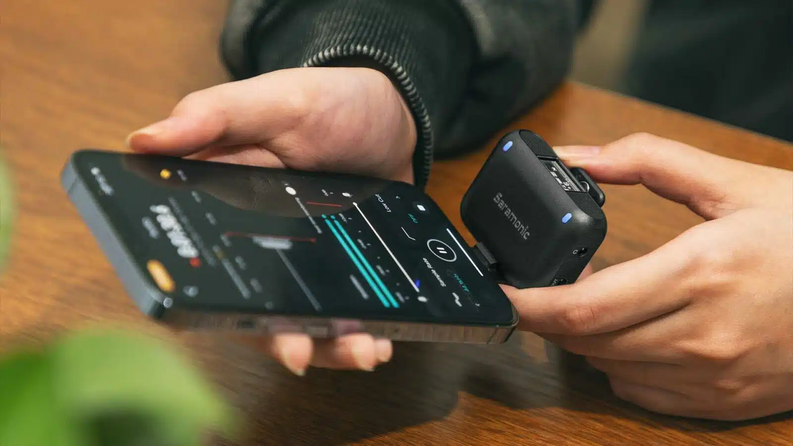 Blink500 B2+ microphone