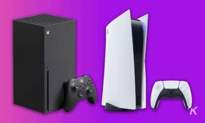 xbox series x next to ps5