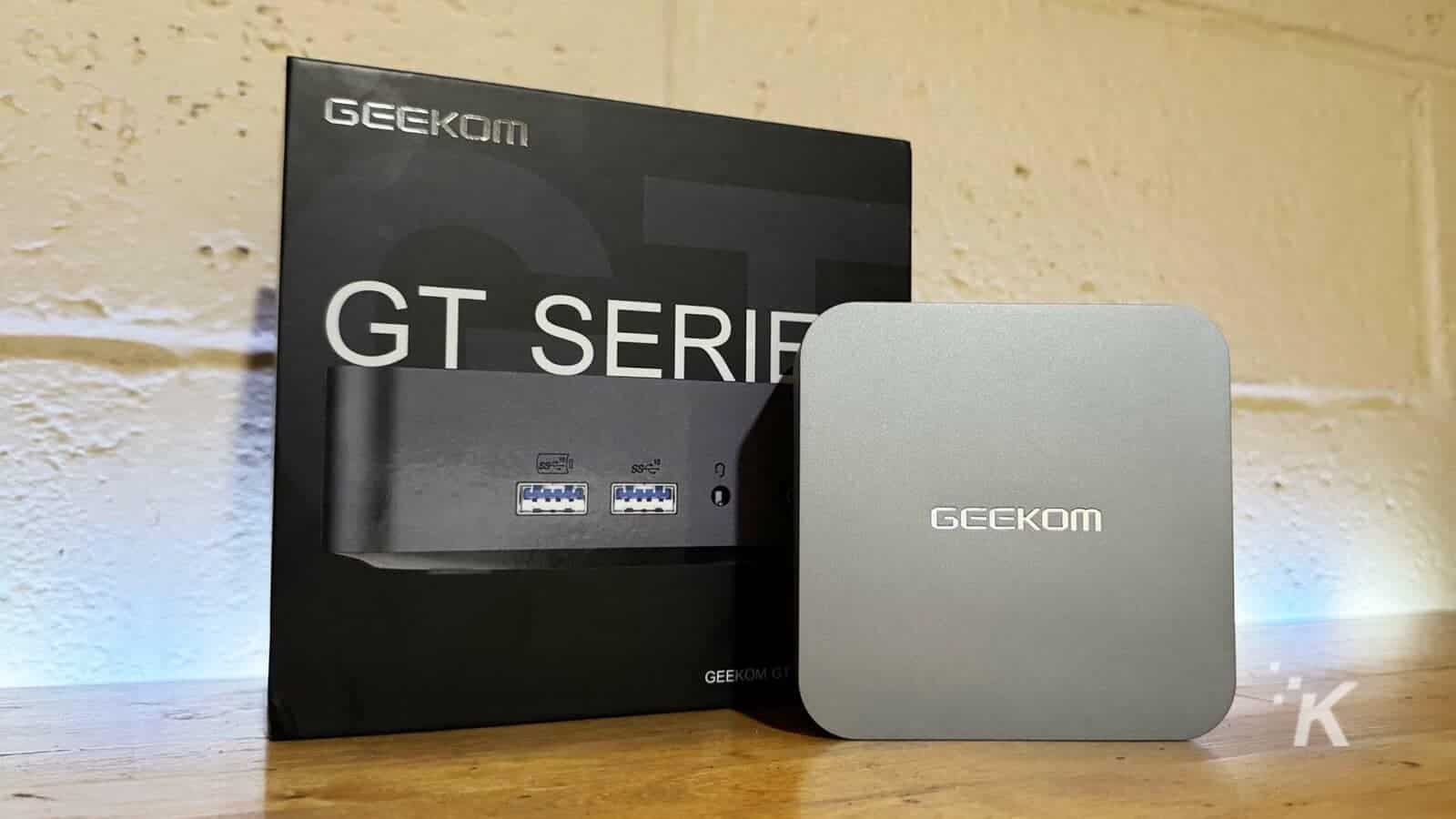 GEEKOM GT13 Pro - A stylish mini PC for serious performance