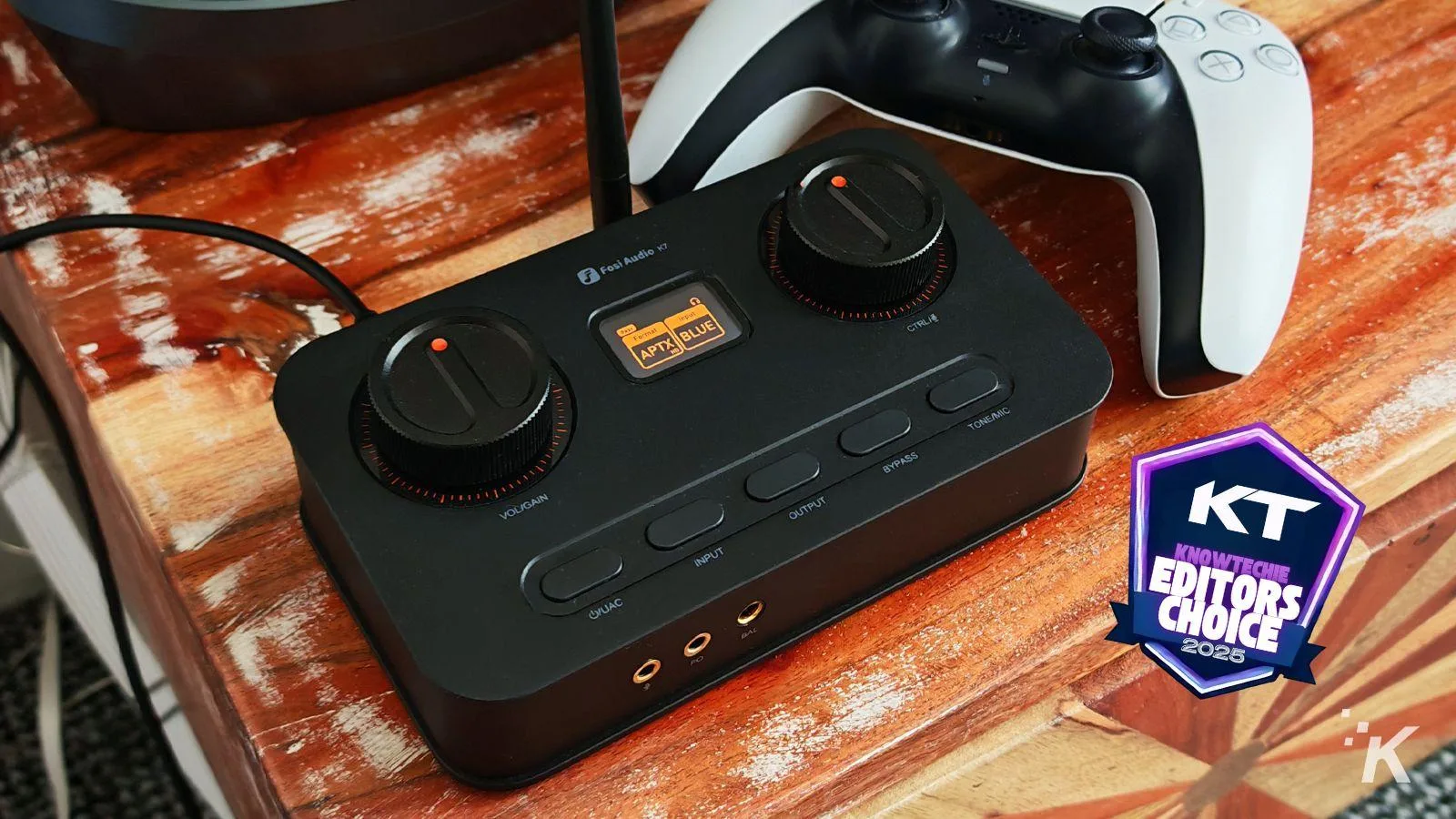 Fosi Audio K7 DAC/amp with PS5 controller