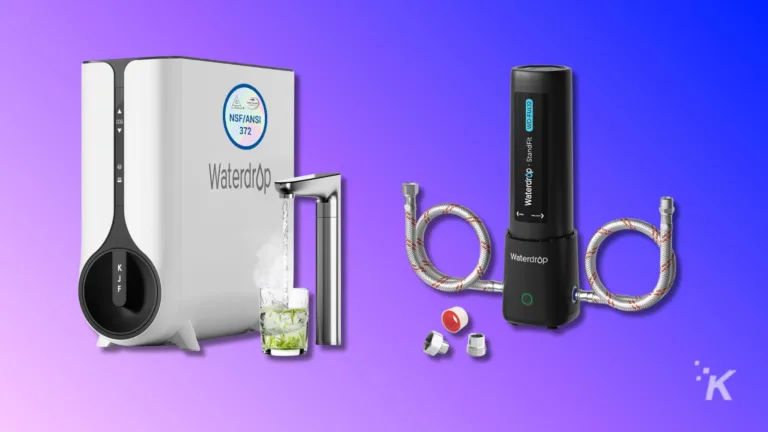 Waterdrop water filtration system with faucet and accessories for clean drinking water, highlighting advanced filtration technology and easy installation.
