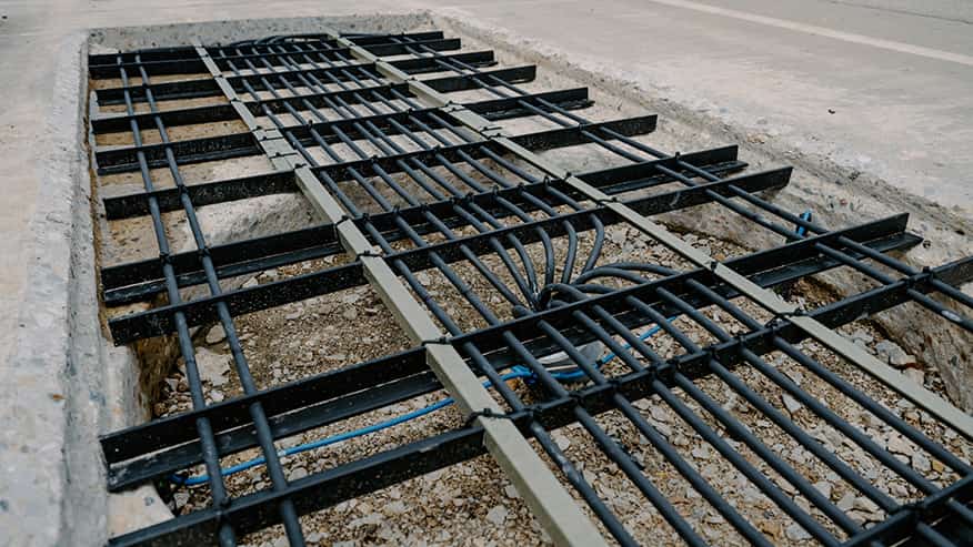 High-quality power cable management system with organized wiring for construction projects.